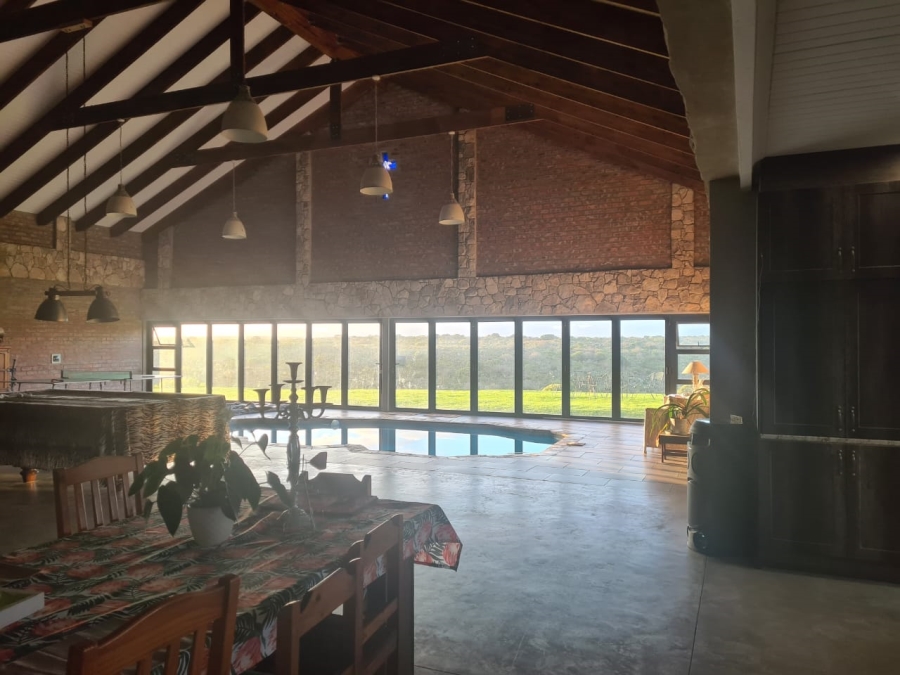 5 Bedroom Property for Sale in Stilbaai Oos Western Cape